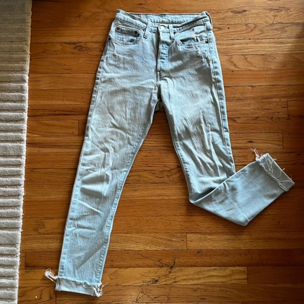 Levis Premium 501 Skinny Jeans Light Wash Distressed Raw Hem Button Fly